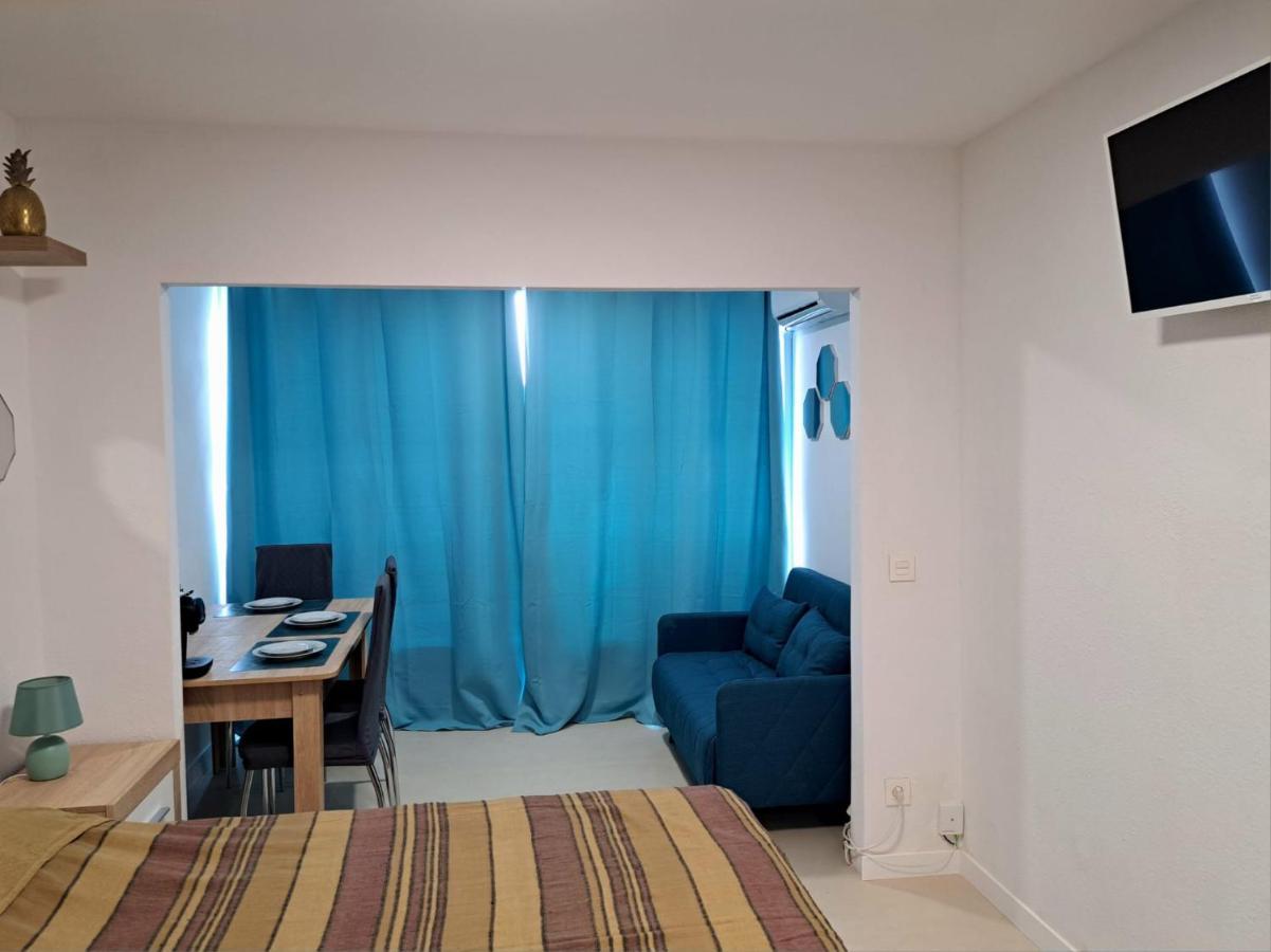Comfortable Studio With Sea View Apartment Benidorm Exterior photo